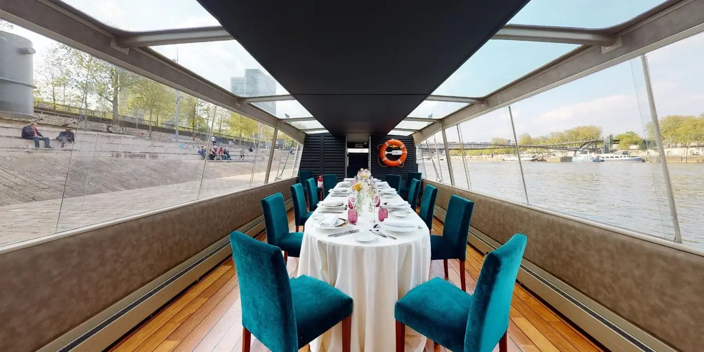La Péniche de Rosa, péniche, Aux portes de Paris, jusqu'à 13 personnes debout — photo 2