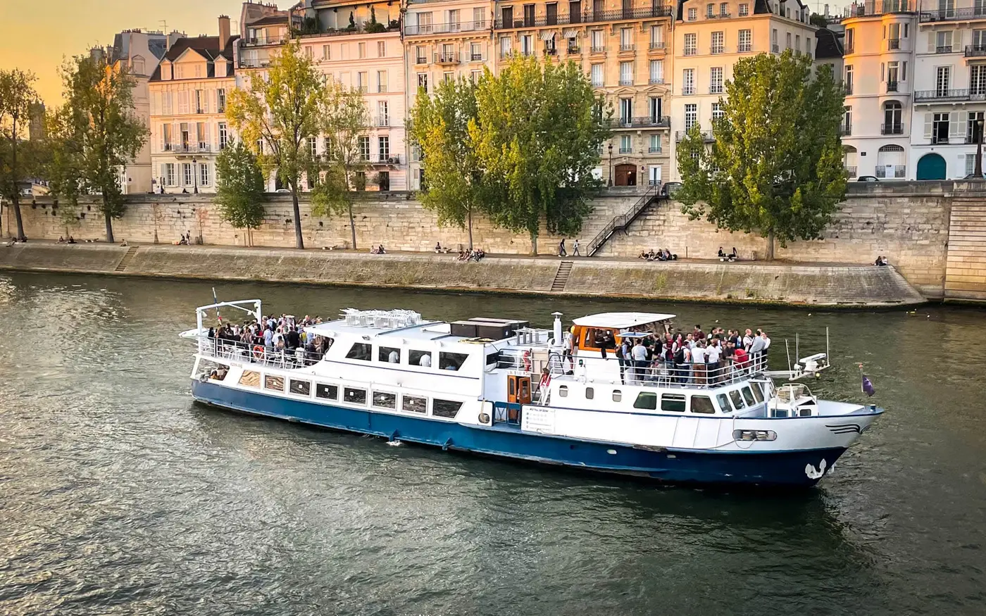 La Péniche de Tim, péniche, Aux portes de Paris, jusqu'à 200 personnes debout — photo 4