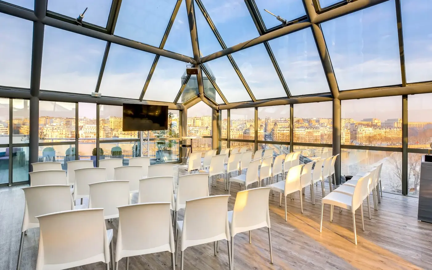 Le Rooftop de Grenelle, rooftop, Paris 15e, jusqu'à 90 personnes debout — photo 2