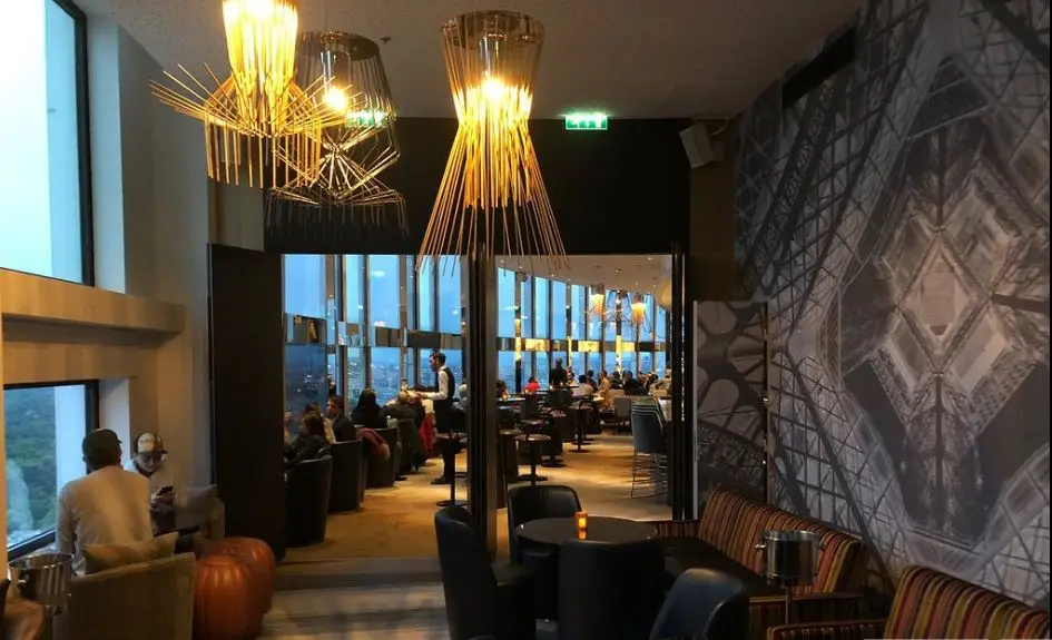 Windo Bar, rooftop, Paris 17e, jusqu'à 160 personnes debout — photo 4